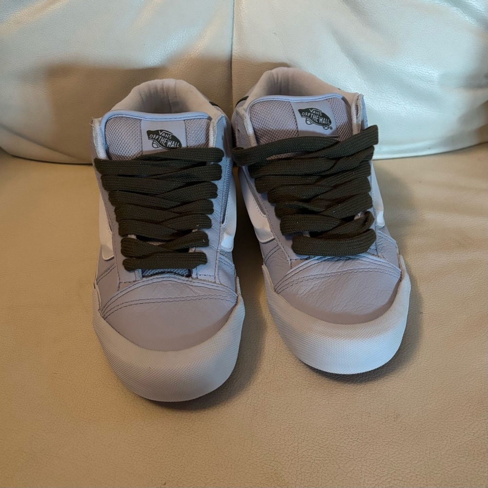Vans Knu Mid Shoes